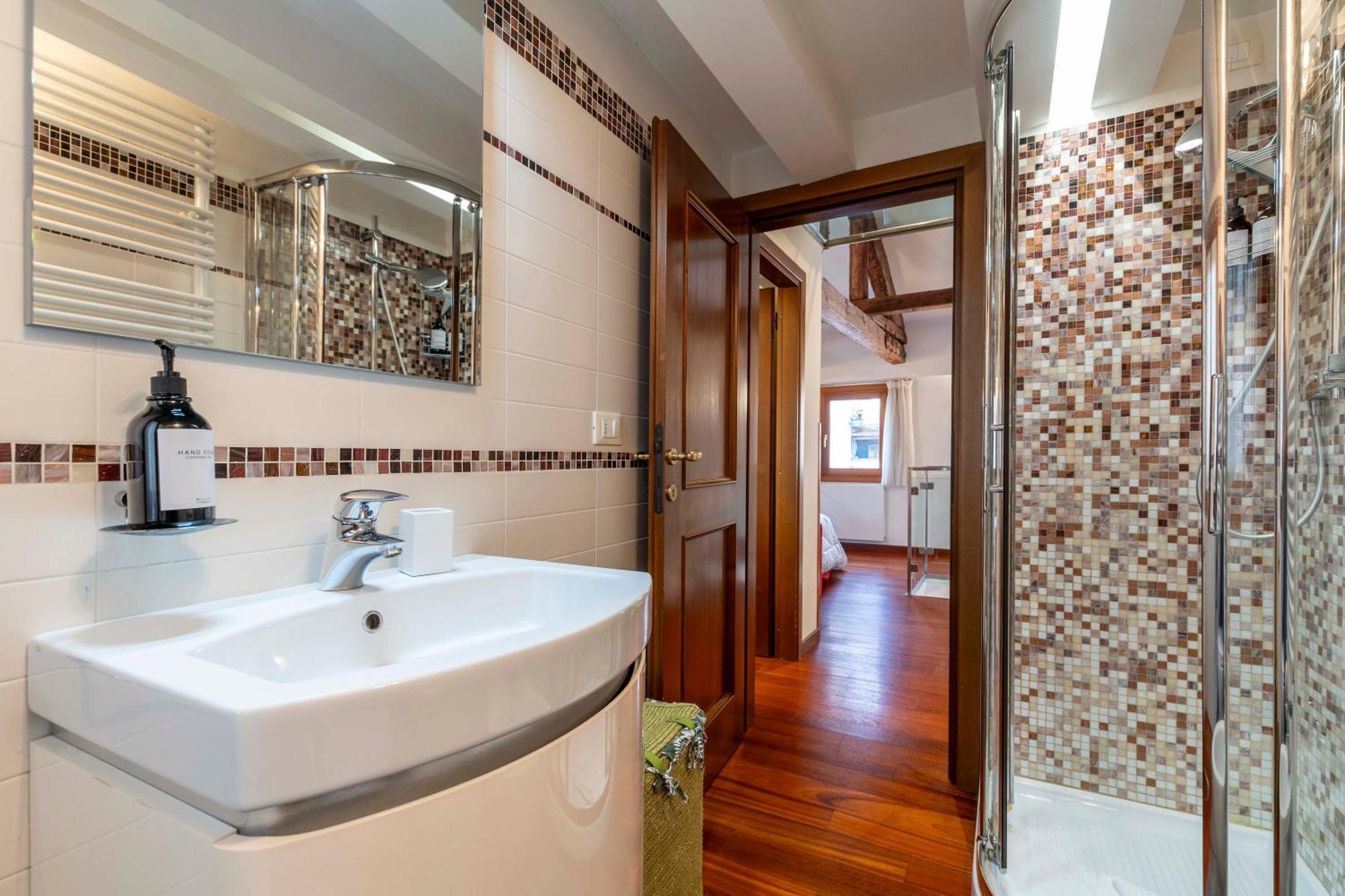 Glass House - Loft 2 Minutes To Rialto Bridge & View Venedig Eksteriør billede